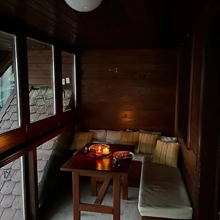 Apartman Maja *