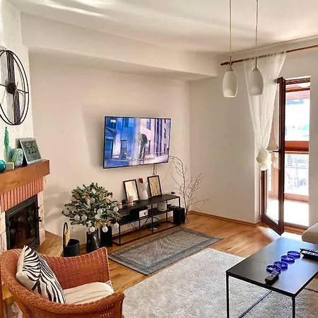 Apartman Maja *